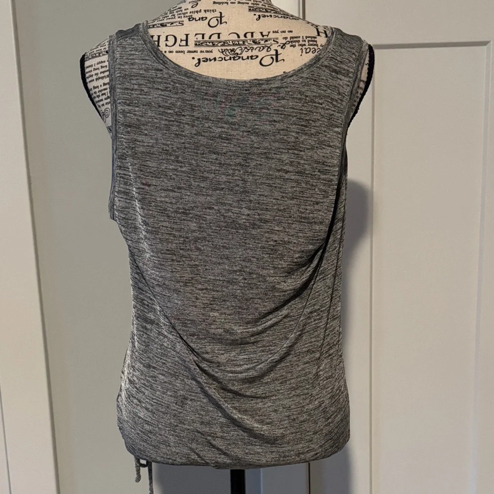 💜3/$12💜 Express Charcoal Sleeveless Top